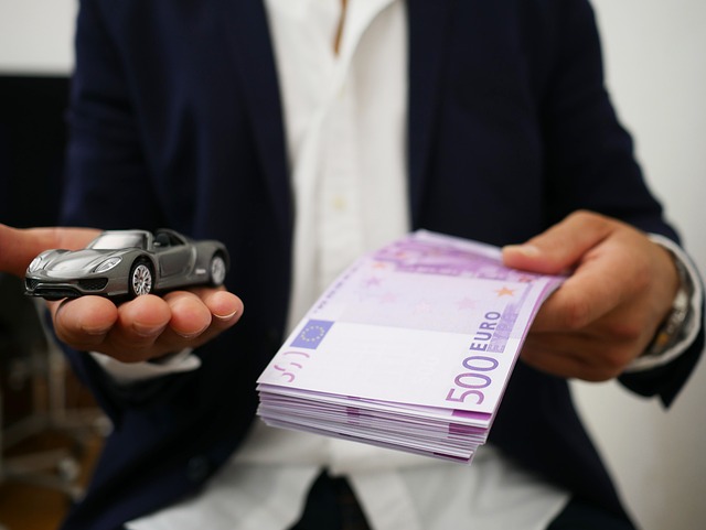 Vyzkoušejte automobil na leasing. 
